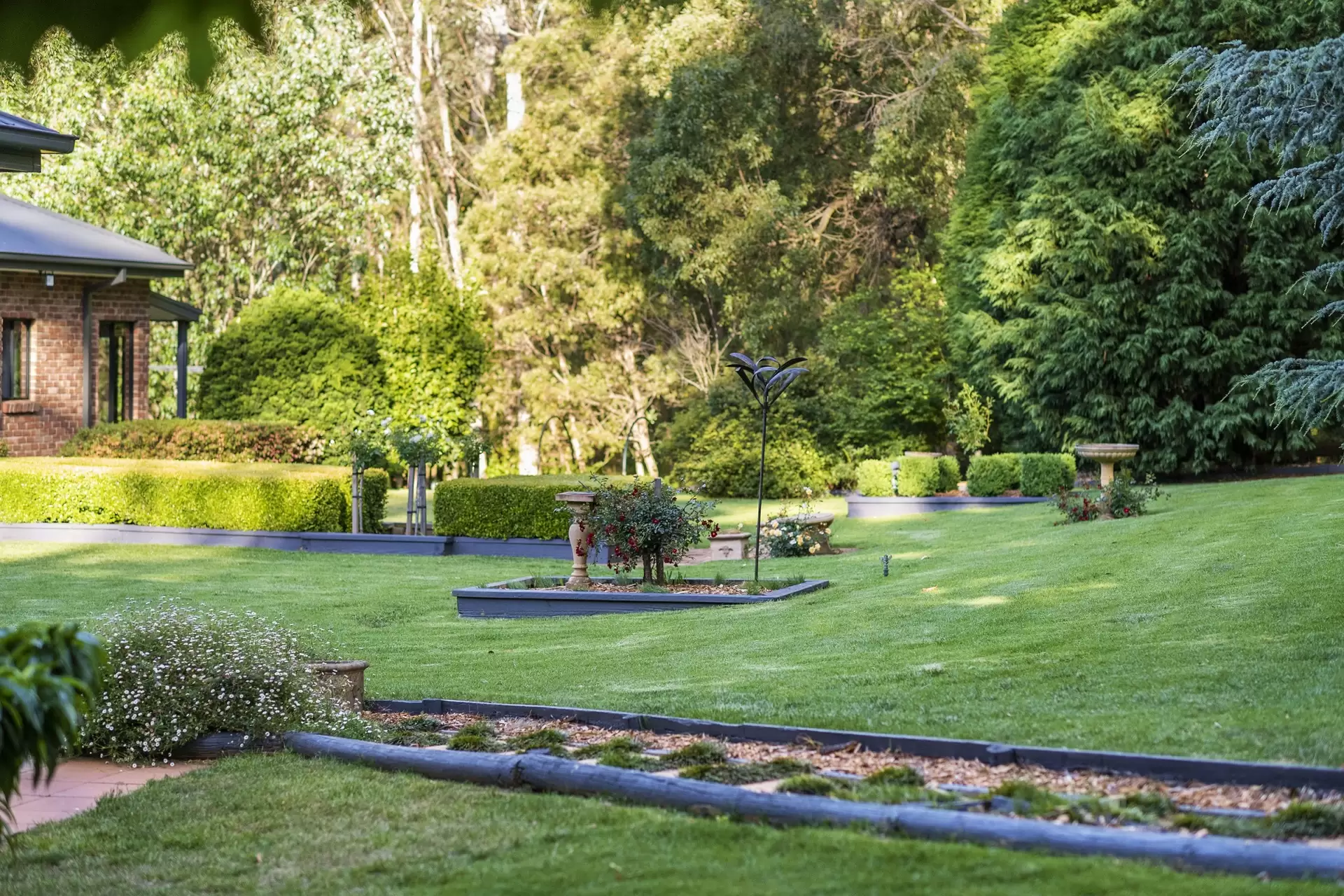 Bowral For Sale by Drew Lindsay Sotheby's International Realty - image 25