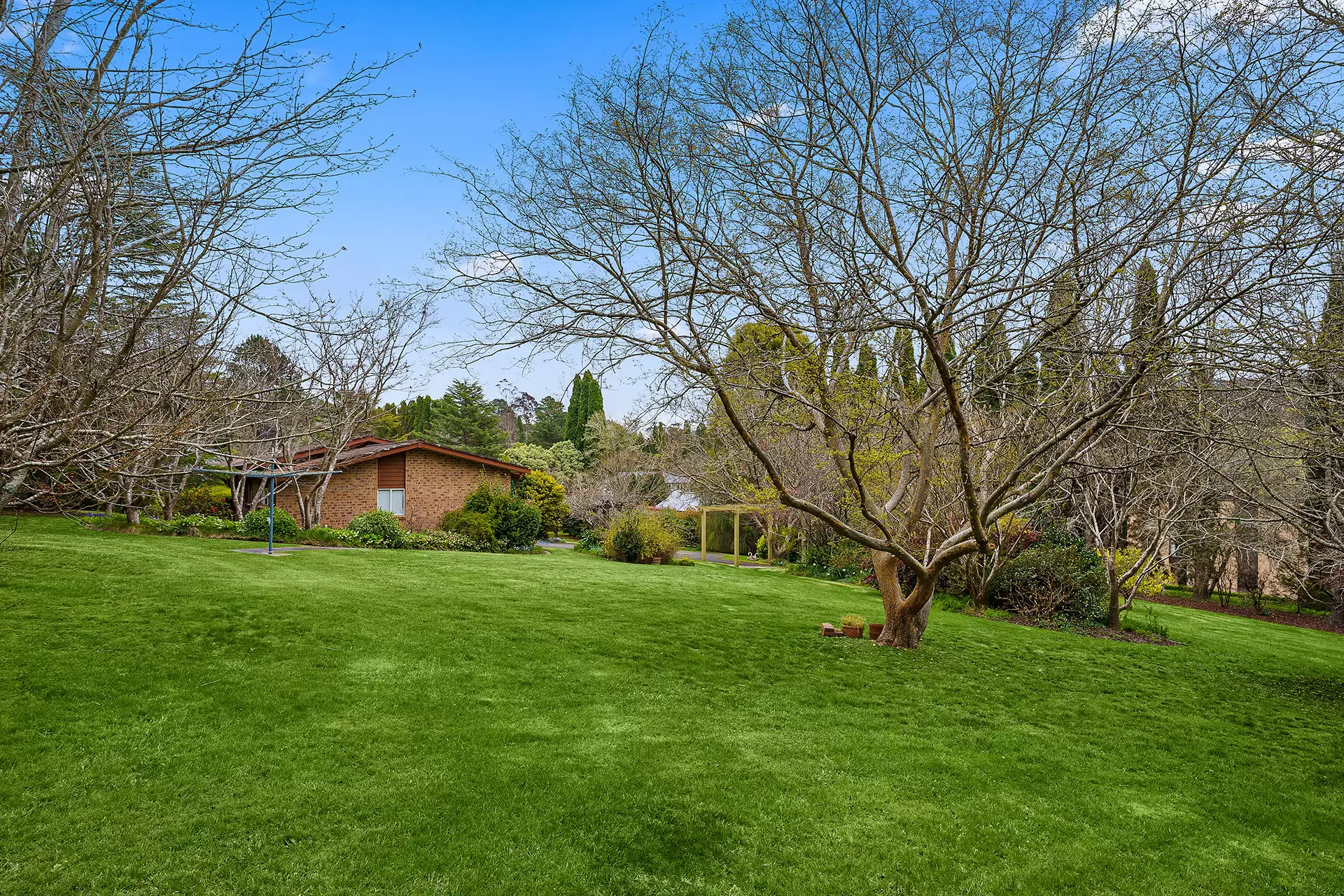 Photo #2: 4 Fairway Drive, Bowral - Sold by Drew Lindsay Sotheby's International Realty