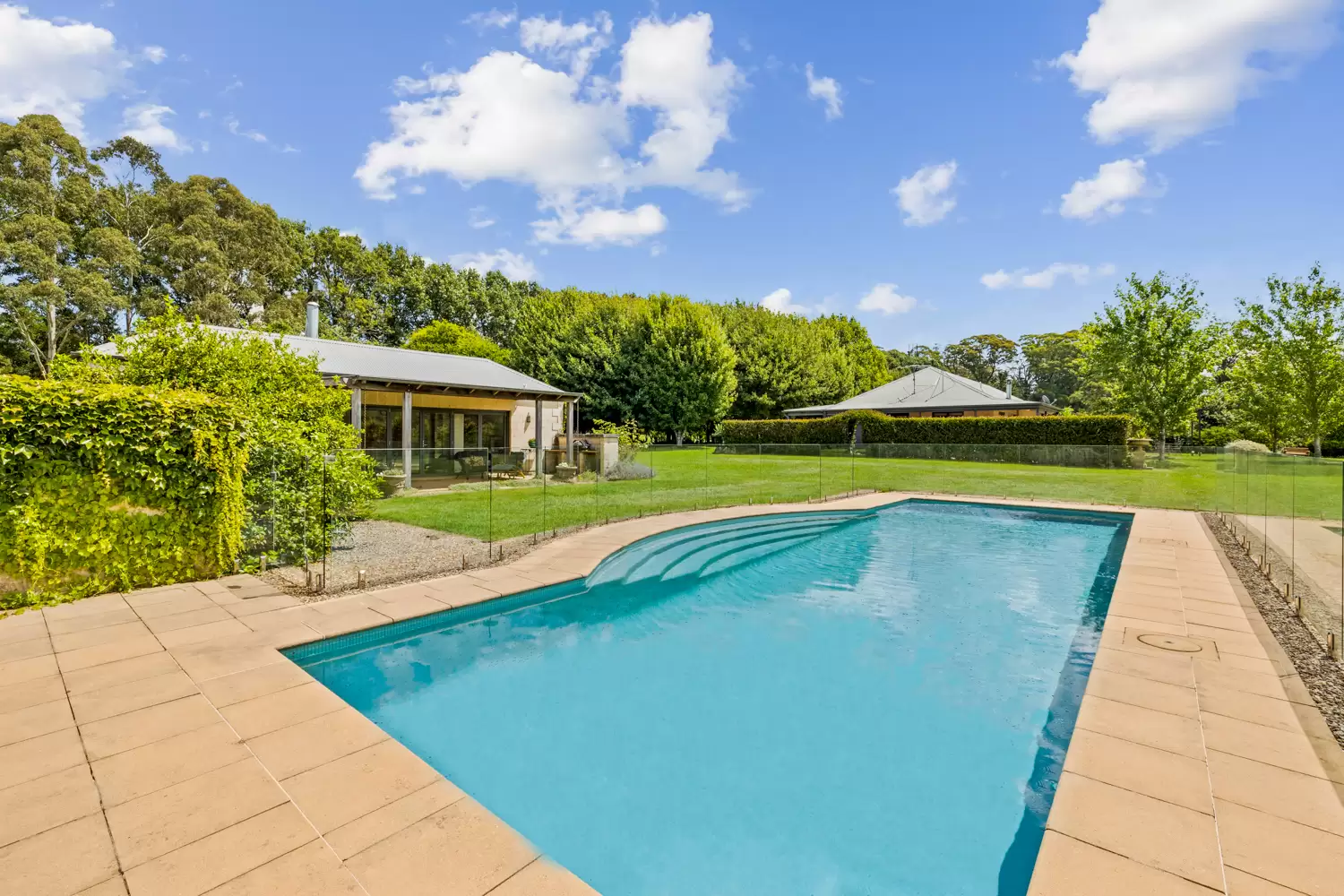 94 Old Kangaloon Road, Robertson Sold by Drew Lindsay Sotheby's International Realty - image 1