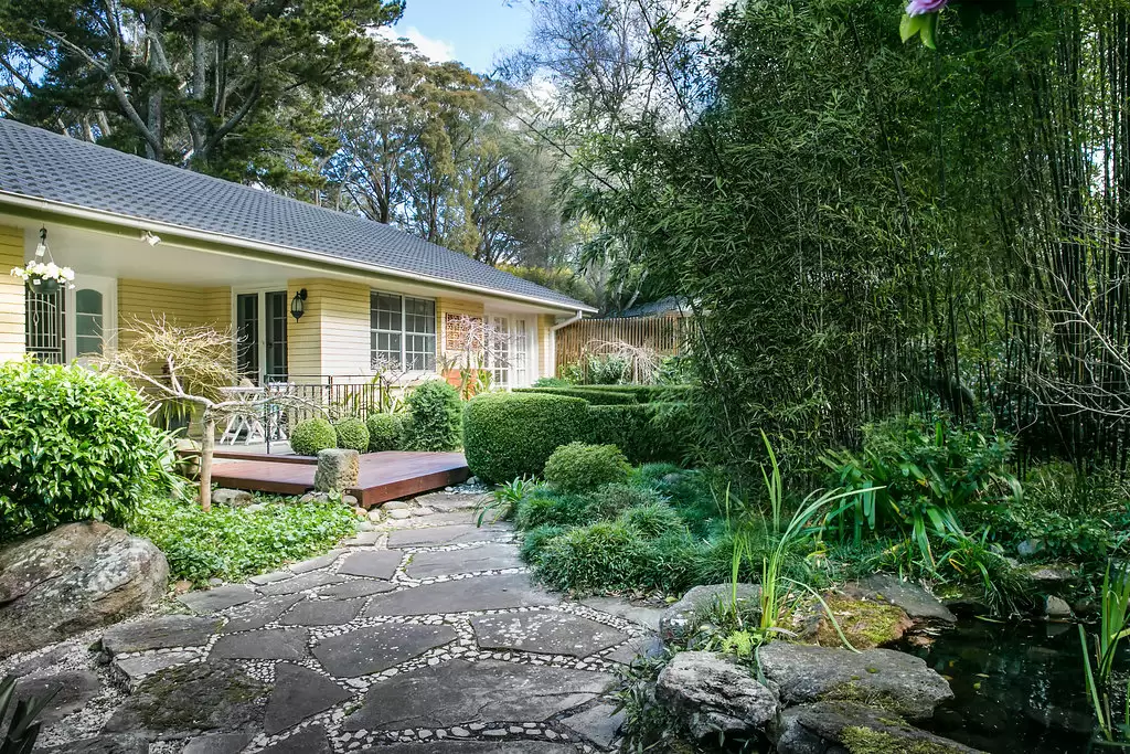 31 Duke Street, Mittagong Sold by Drew Lindsay Sotheby's International Realty - image 1