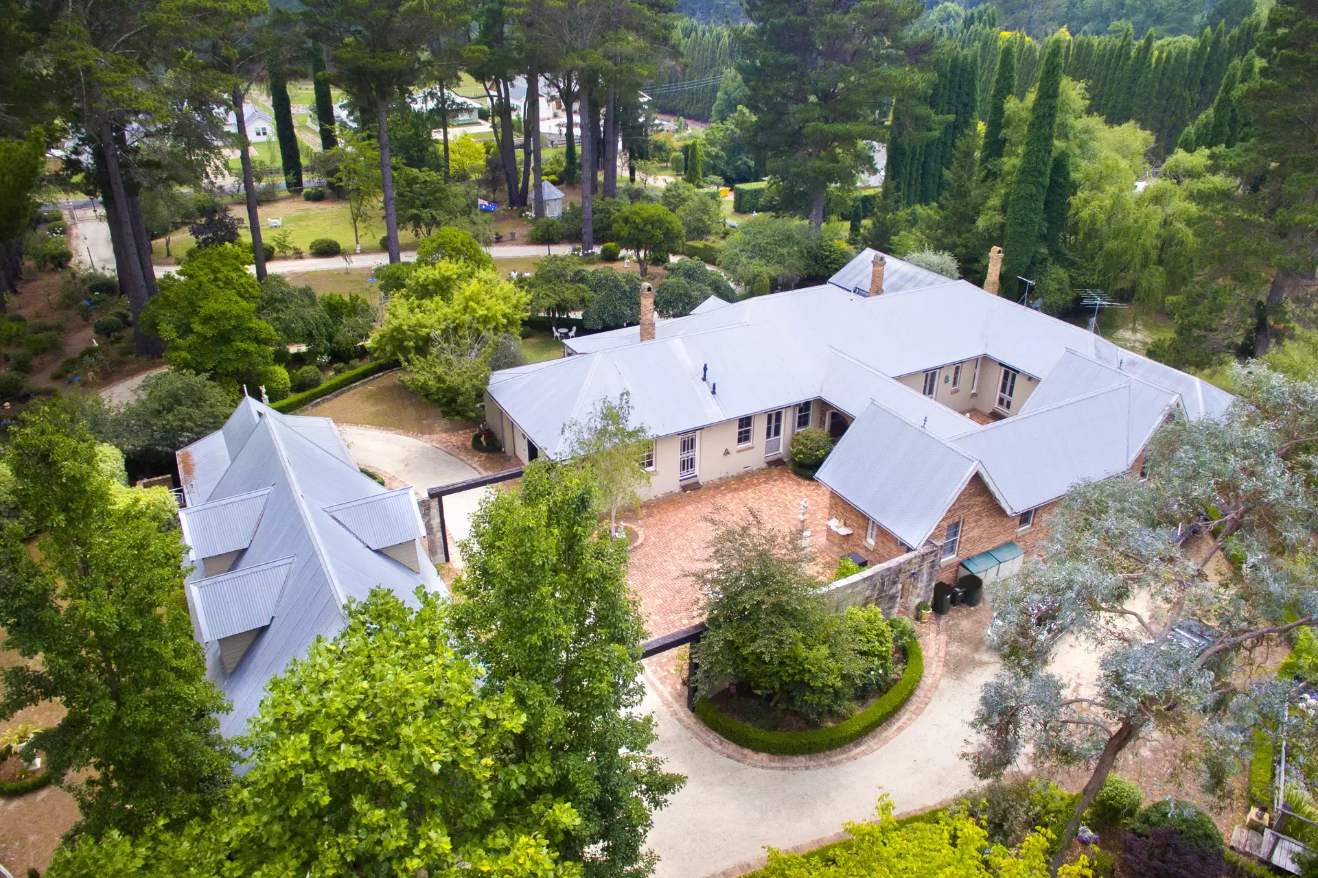 Burradoo Sold by Drew Lindsay Sotheby's International Realty - image 3