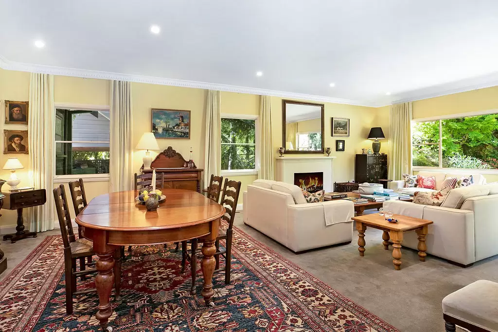 63 Mount Road, Bowral Sold by Drew Lindsay Sotheby's International Realty - image 5
