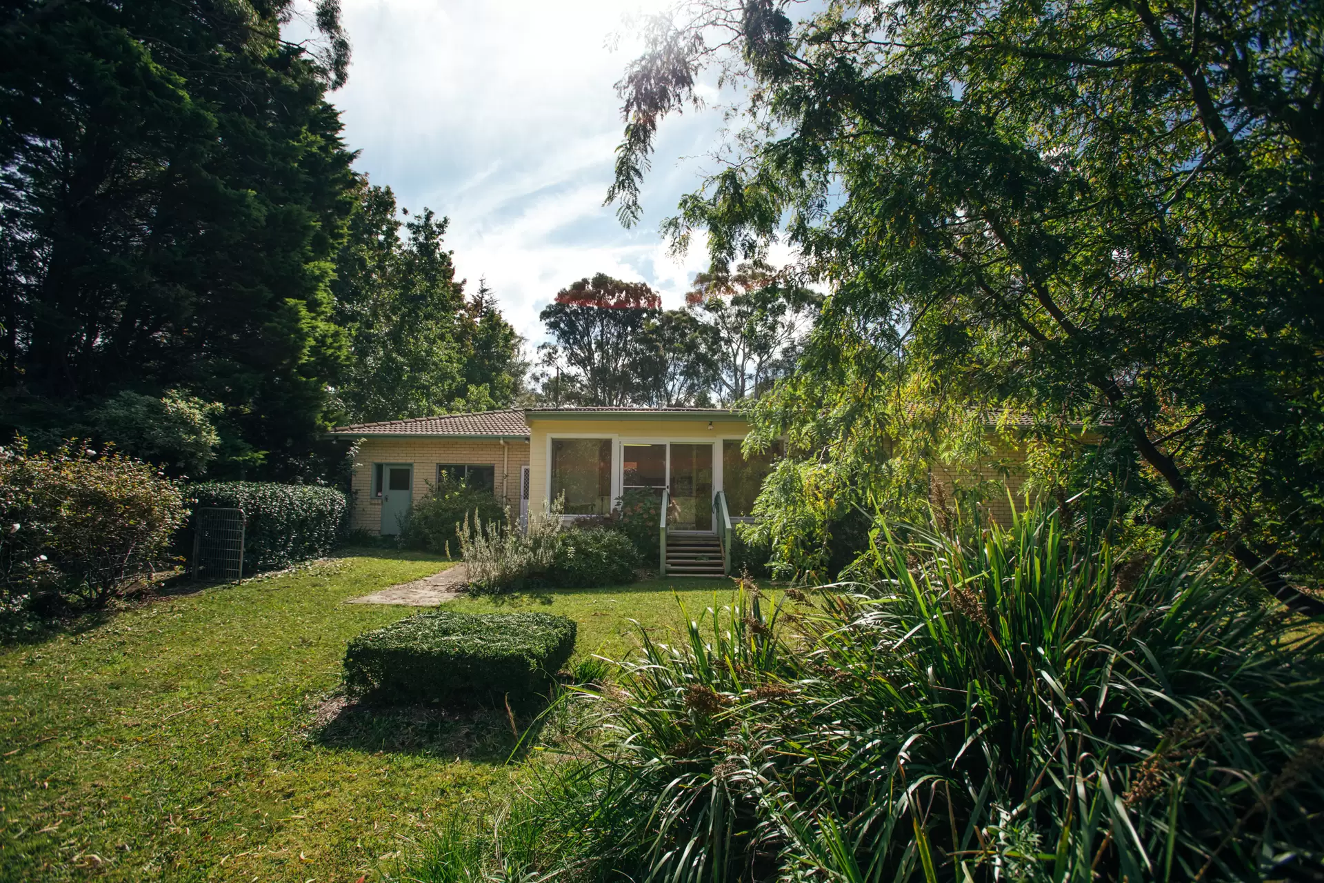 57 Sunninghill Avenue, Burradoo Sold by Drew Lindsay Sotheby's International Realty - image 1