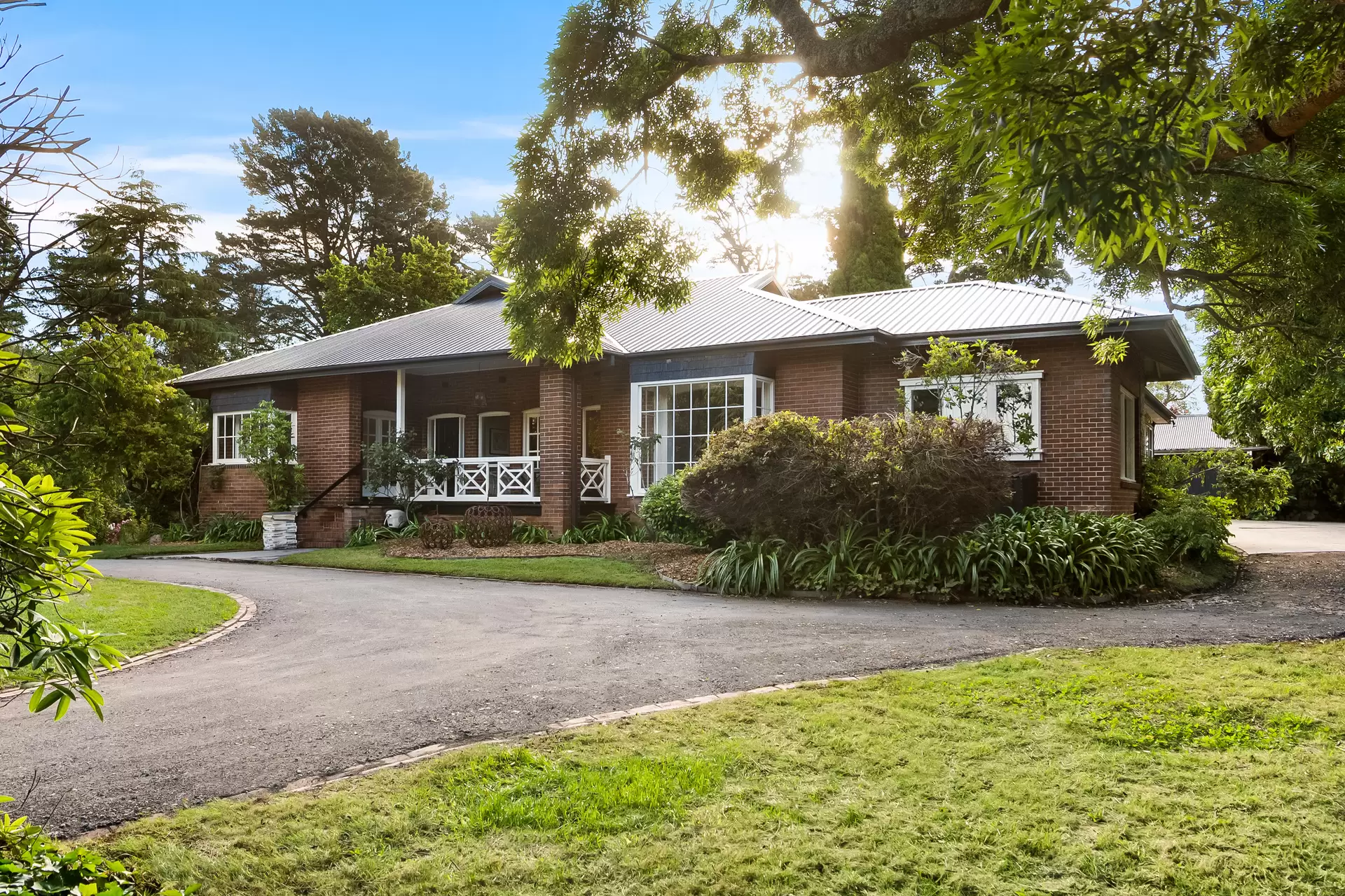 Photo #2: 13 Centennial Road, Bowral - Sold by Drew Lindsay Sotheby's International Realty
