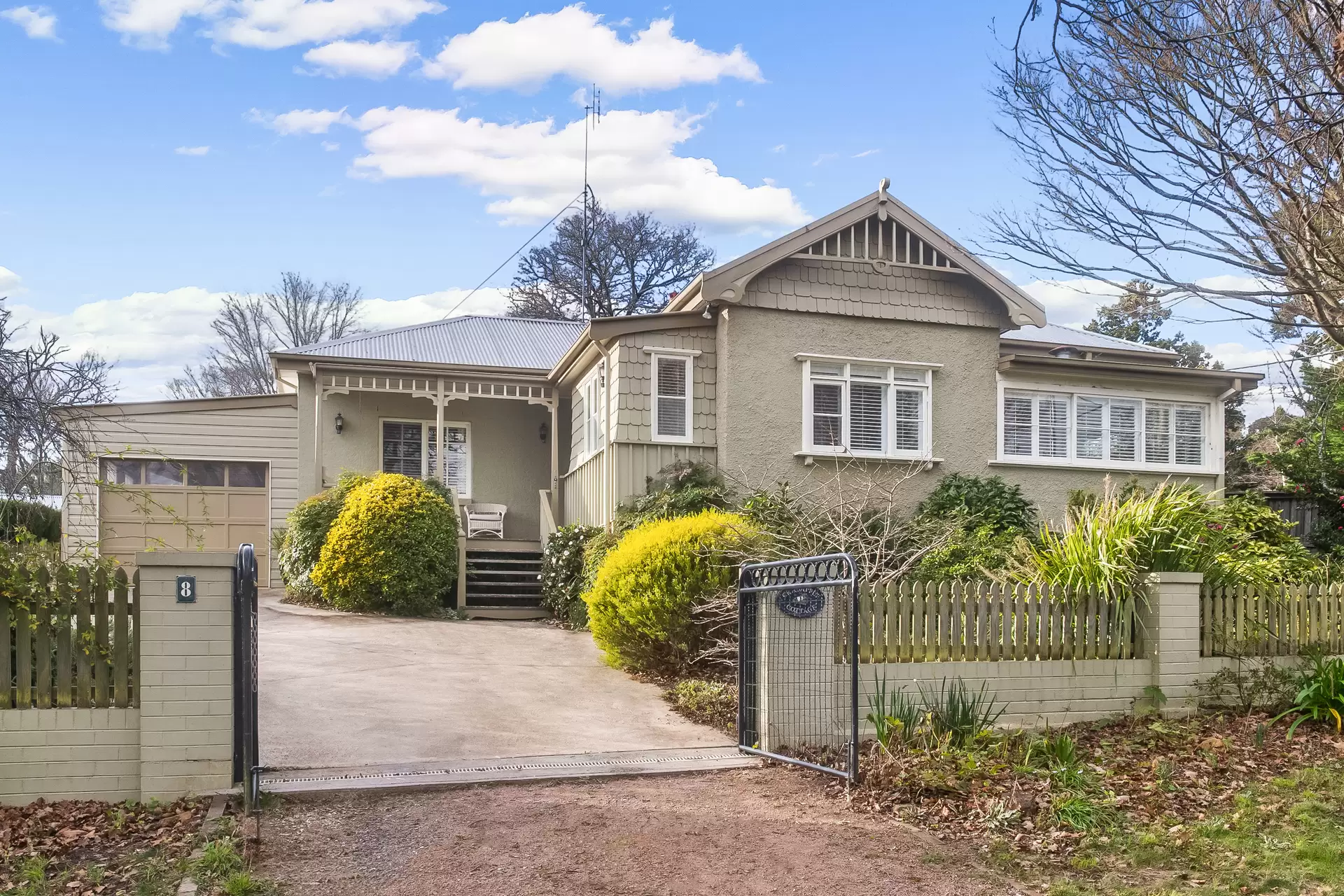 8 Wingecarribee Street, Berrima For Sale by Drew Lindsay Sotheby's International Realty - image 6