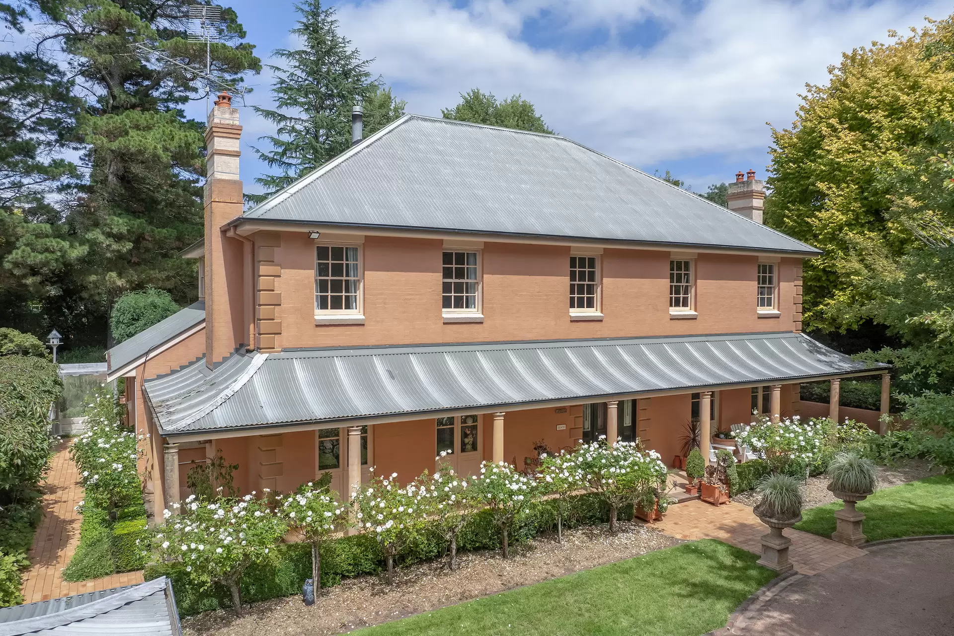 61 Osborne Road, Burradoo For Sale by Drew Lindsay Sotheby's International Realty - image 1