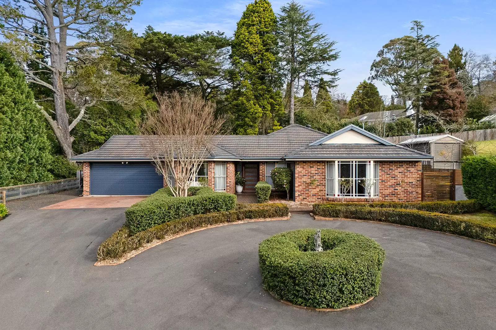 41A Robertson Road, Moss Vale Sold by Drew Lindsay Sotheby's International Realty - image 1