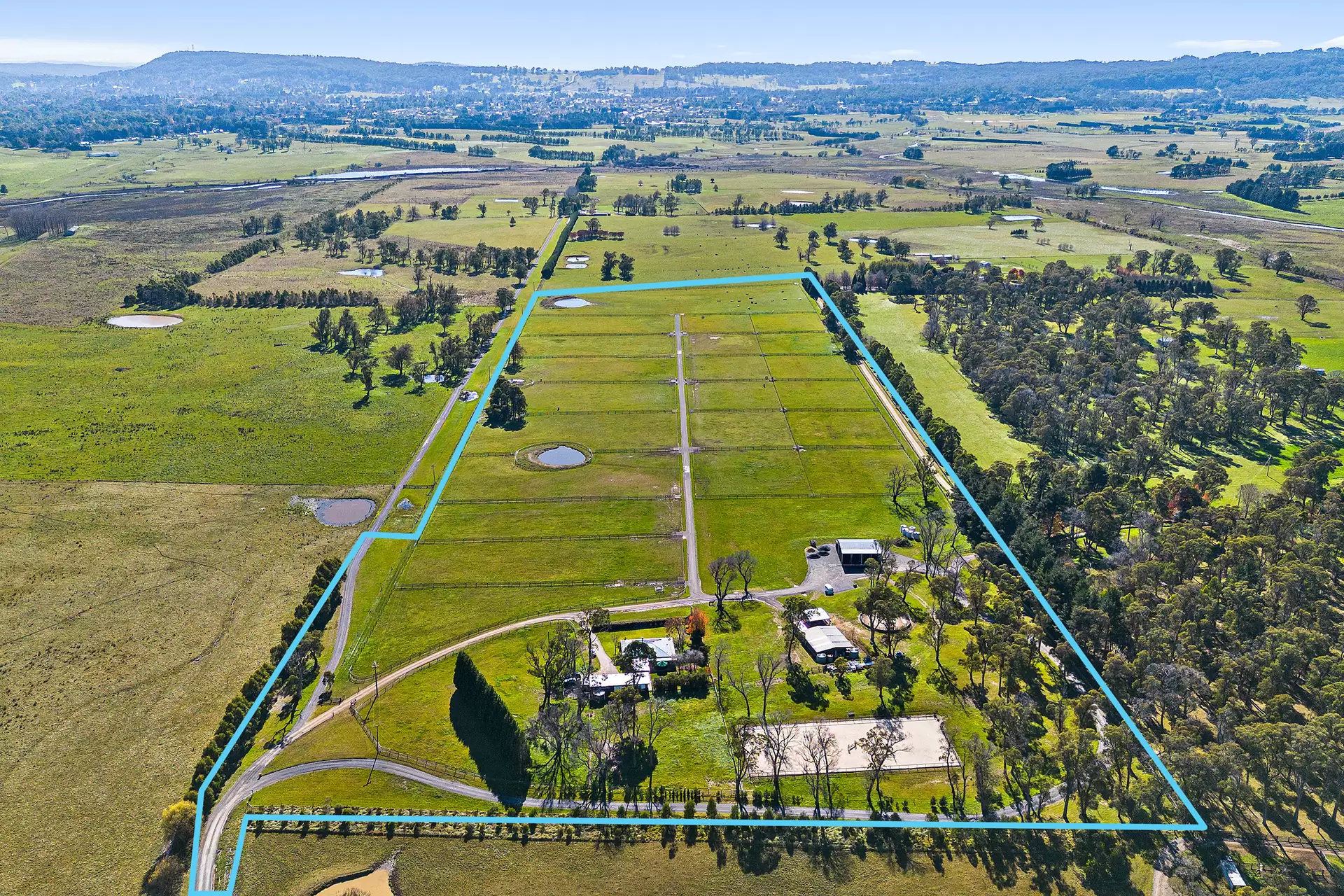 Moss Vale For Sale by Drew Lindsay Sotheby's International Realty - image 1