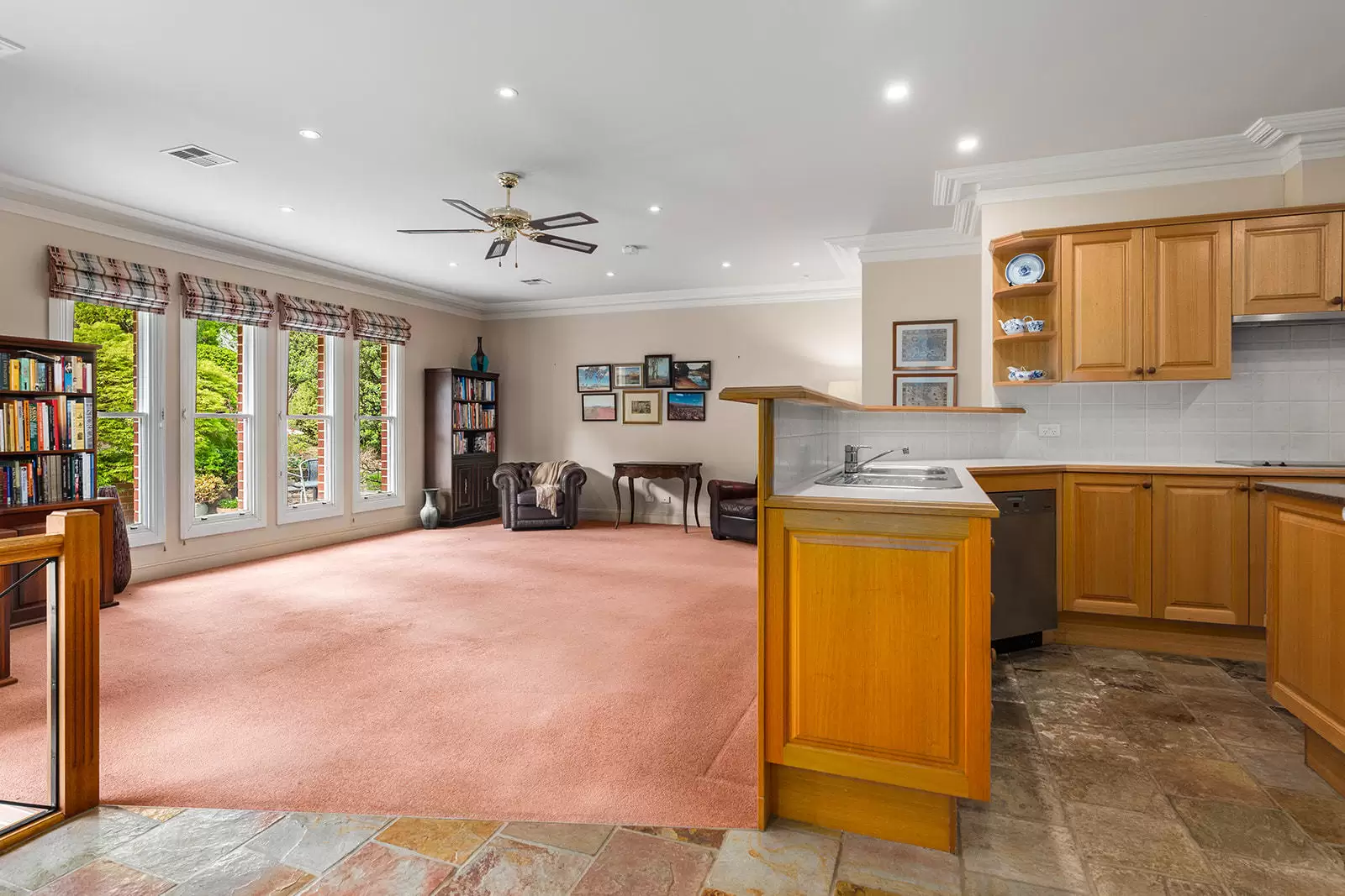 5 Carisbrooke Row, Bowral For Sale by Drew Lindsay Sotheby's International Realty - image 9