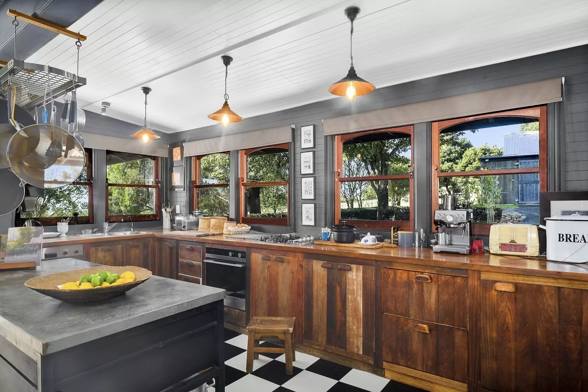 Kangaloon For Sale by Drew Lindsay Sotheby's International Realty - image 9
