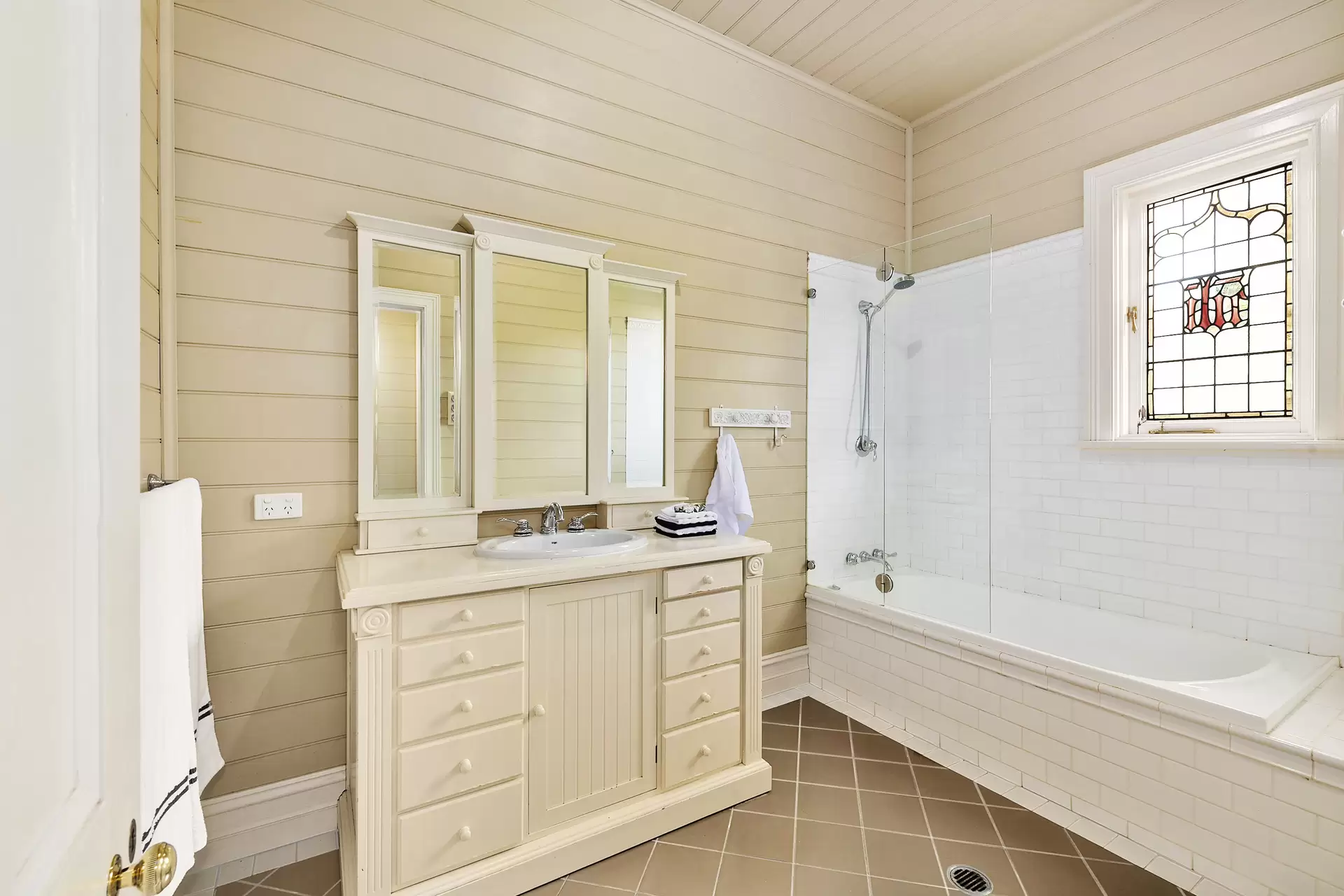 35 Charlton Close, Bowral For Sale by Drew Lindsay Sotheby's International Realty - image 17