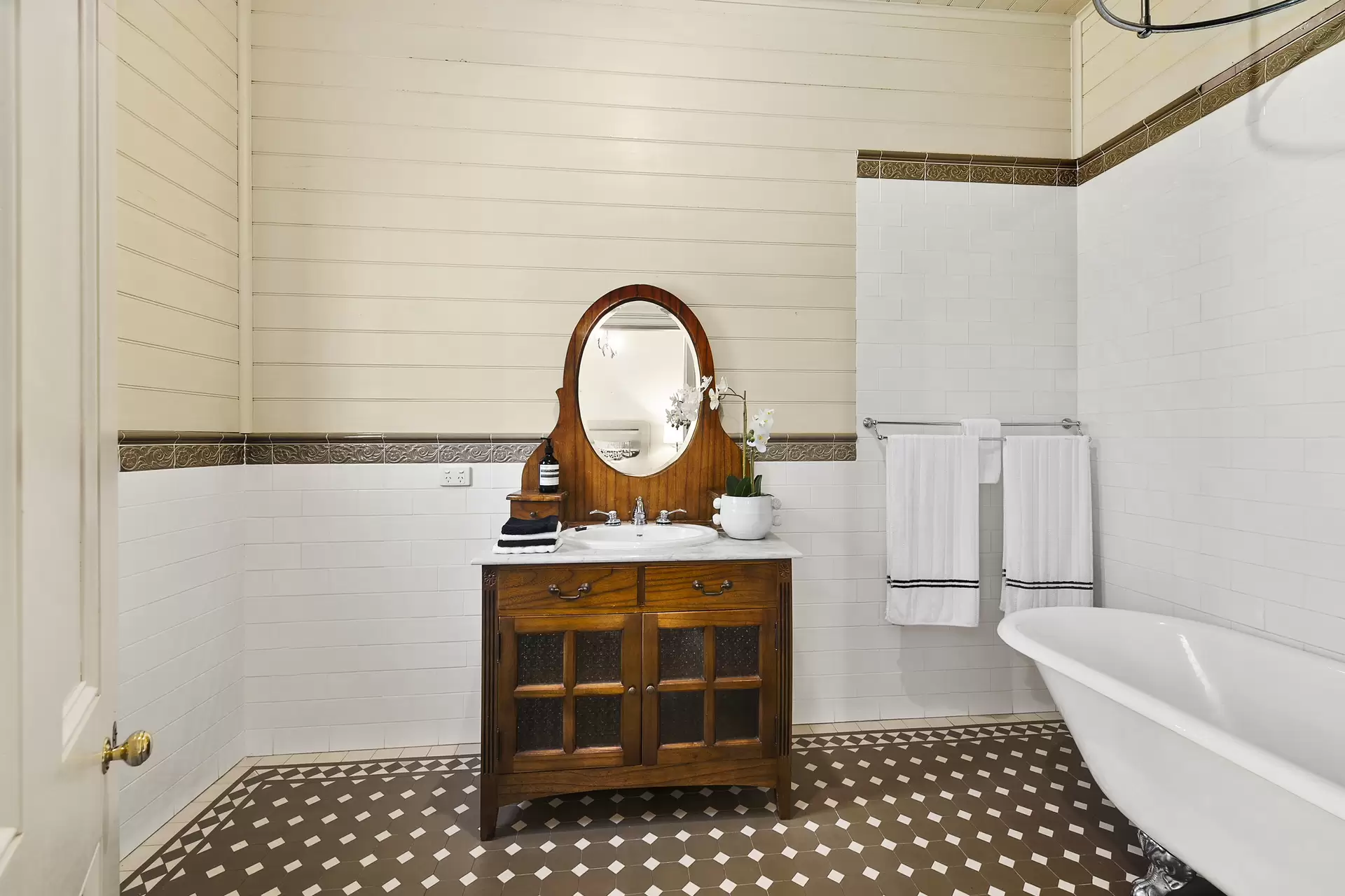 35 Charlton Close, Bowral For Sale by Drew Lindsay Sotheby's International Realty - image 15
