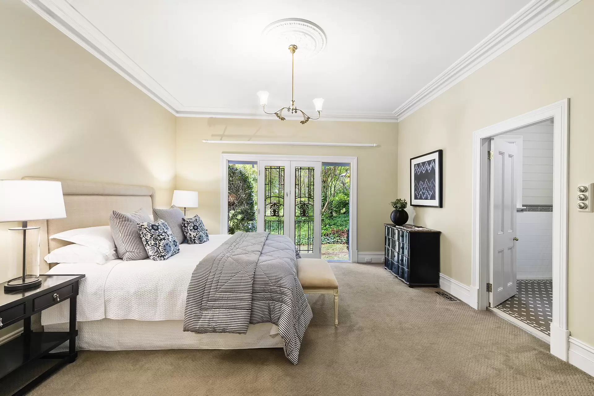 35 Charlton Close, Bowral For Sale by Drew Lindsay Sotheby's International Realty - image 13