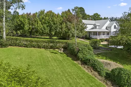 35 Charlton Close, Bowral For Sale by Drew Lindsay Sotheby's International Realty
