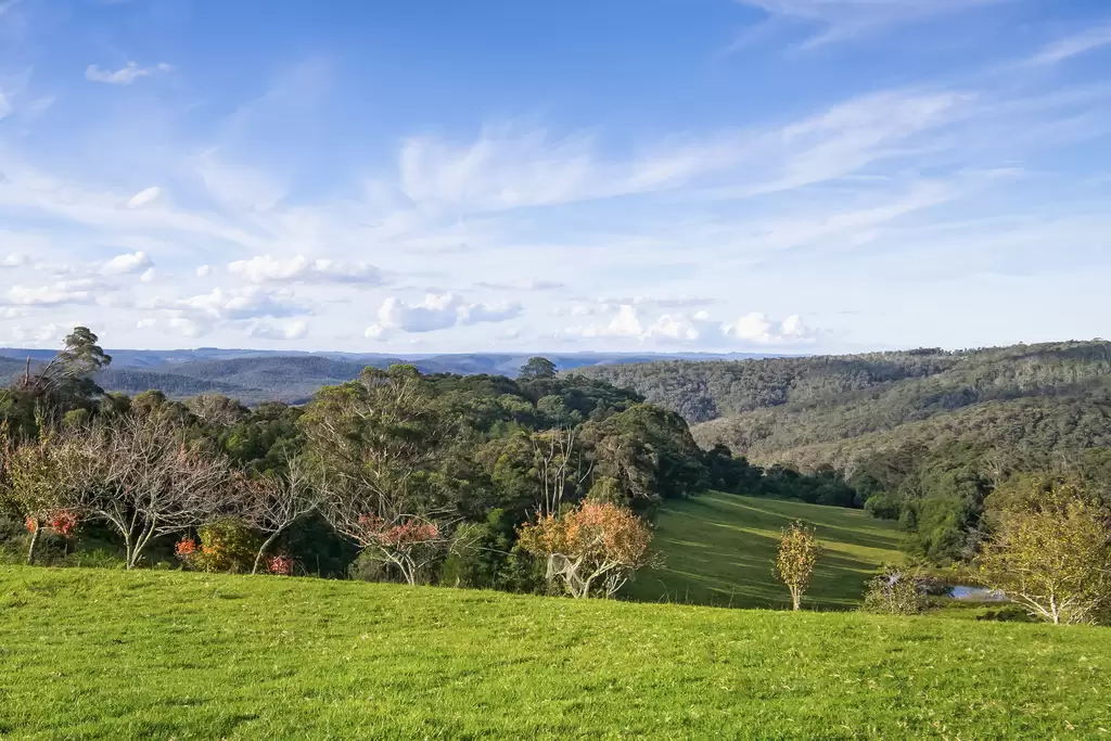 1639 Caoura Road, Tallong For Sale by Drew Lindsay Sotheby's International Realty
