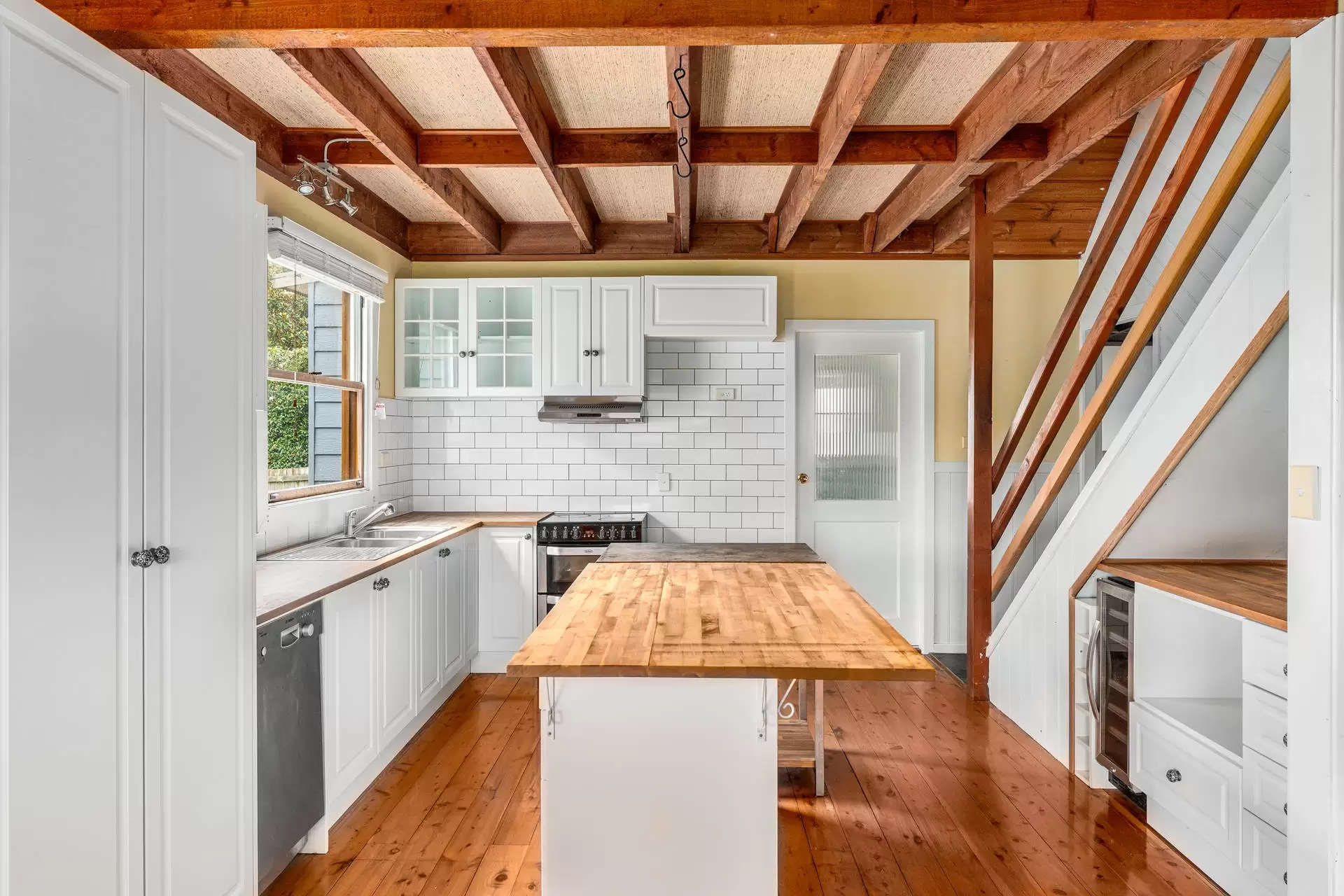 12 Swan Street, Robertson For Sale by Drew Lindsay Sotheby's International Realty - image 5
