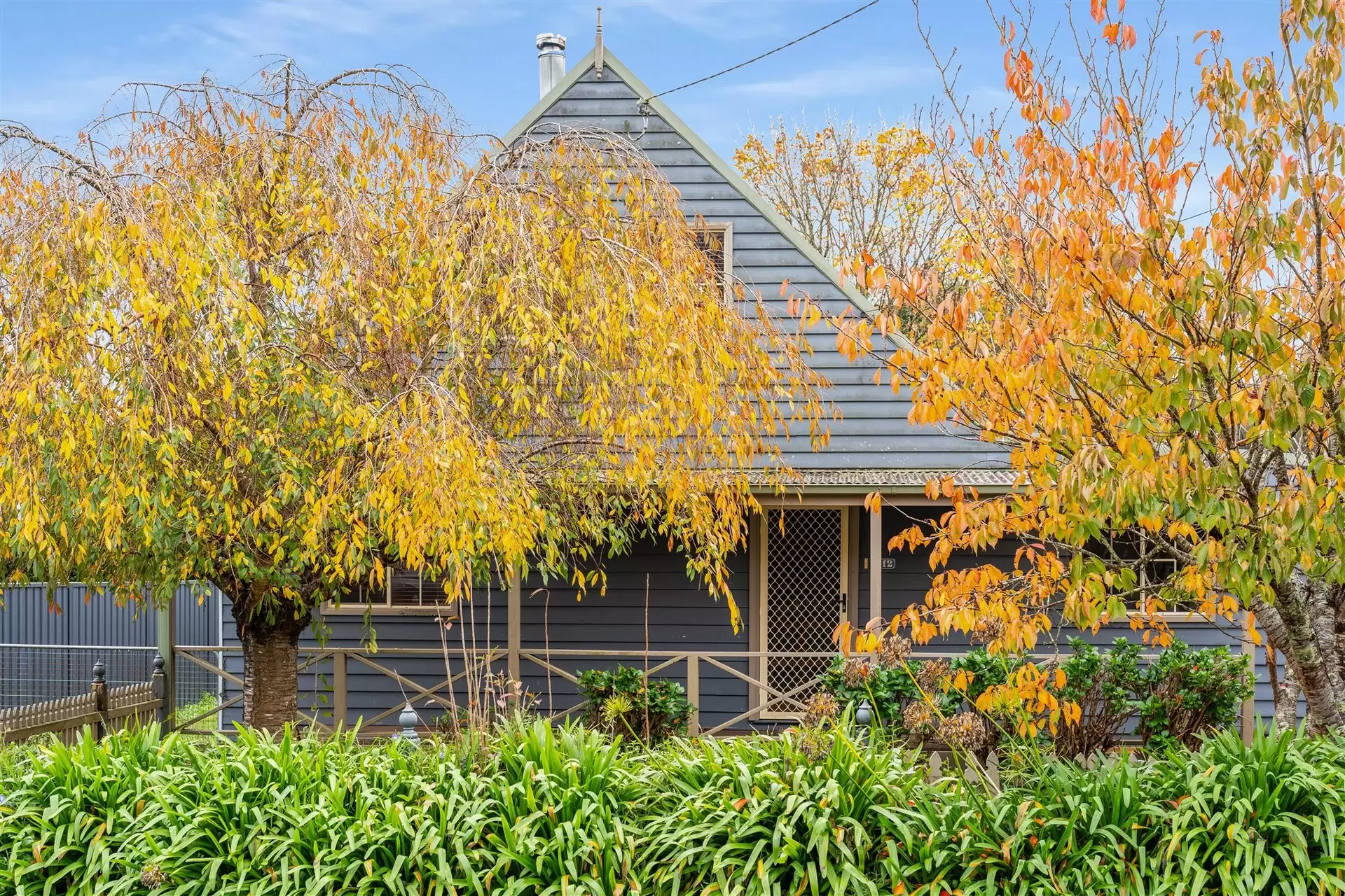 12 Swan Street, Robertson For Sale by Drew Lindsay Sotheby's International Realty - image 1