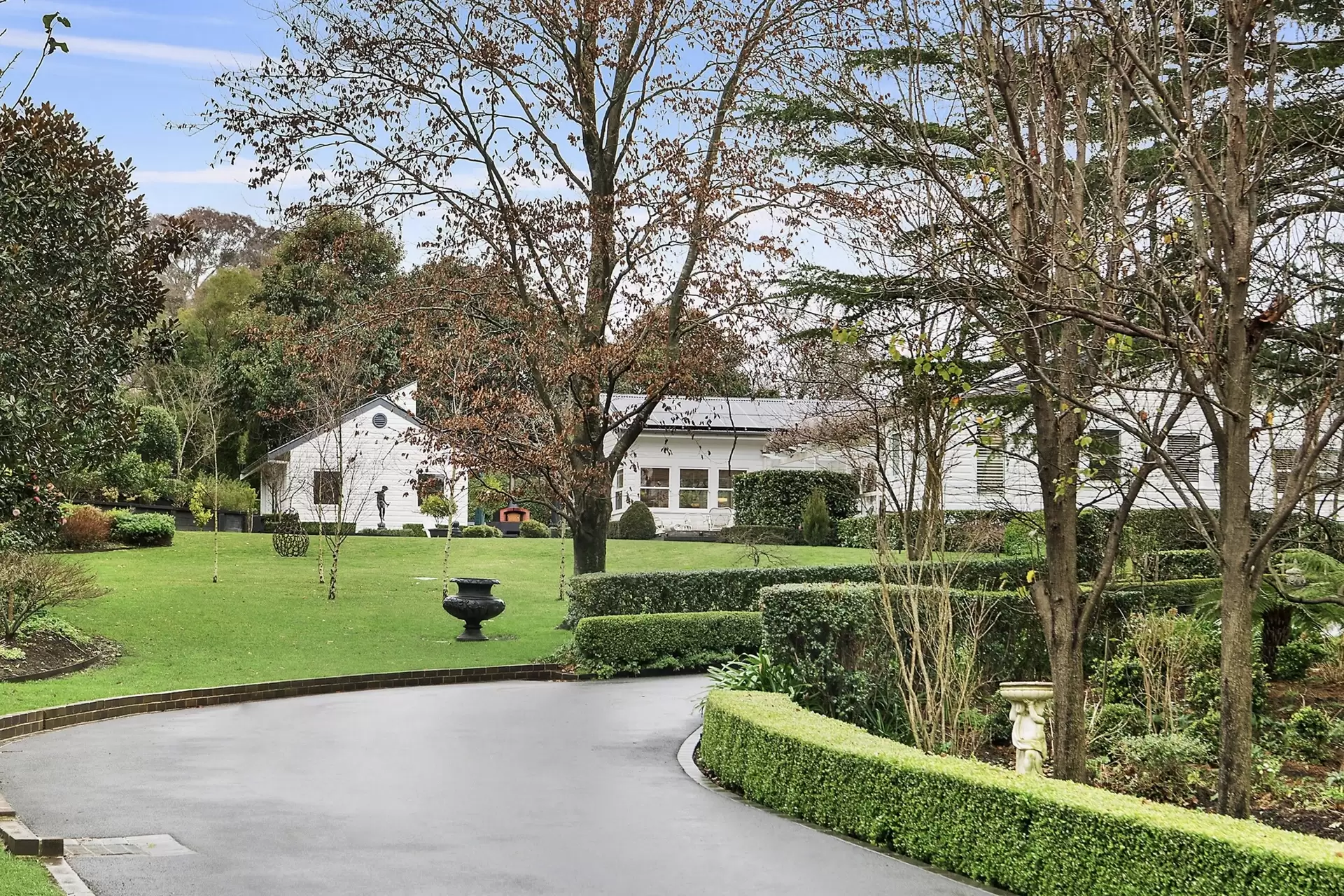 Bowral For Sale by Drew Lindsay Sotheby's International Realty - image 3