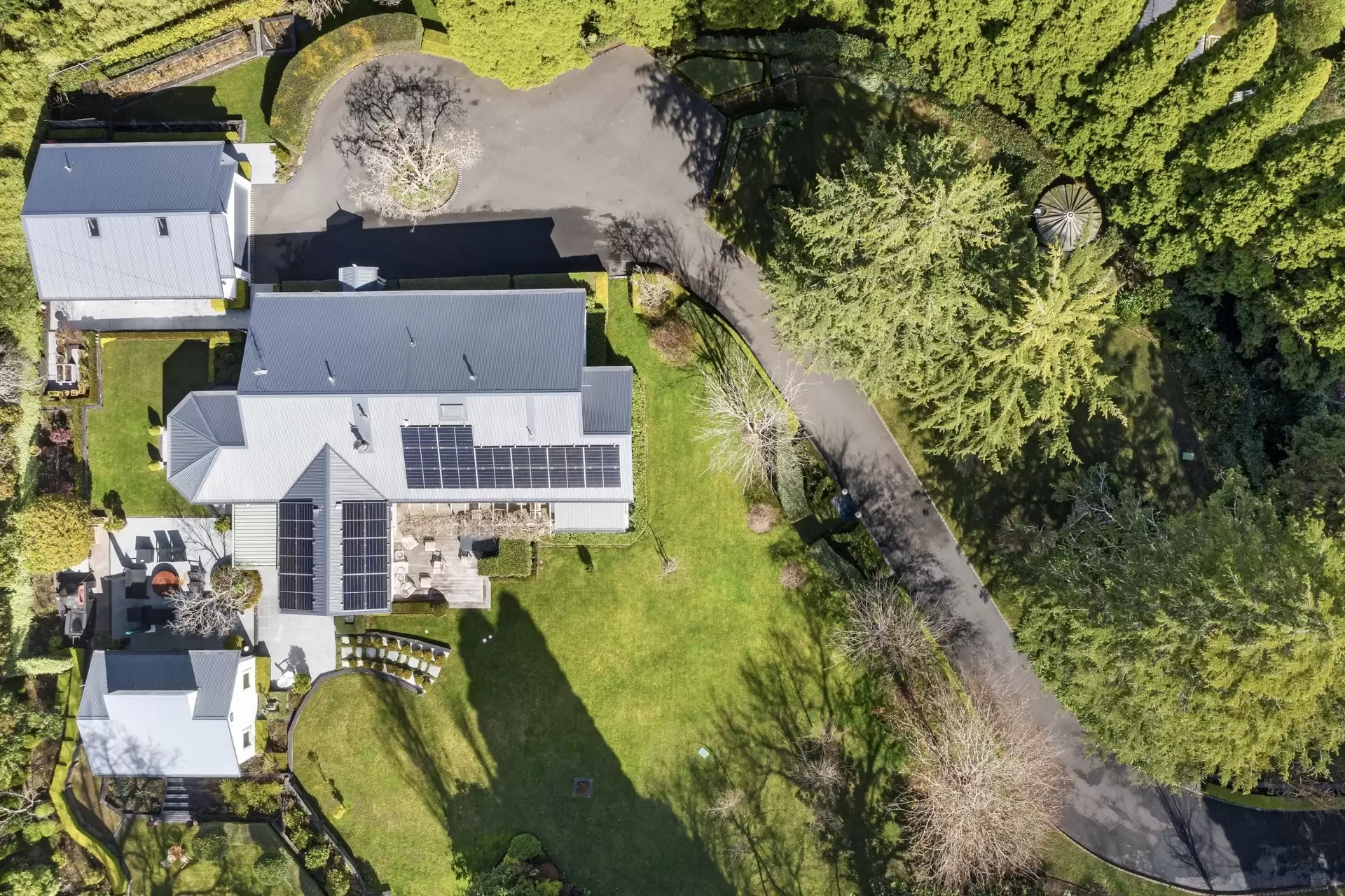Bowral For Sale by Drew Lindsay Sotheby's International Realty - image 31