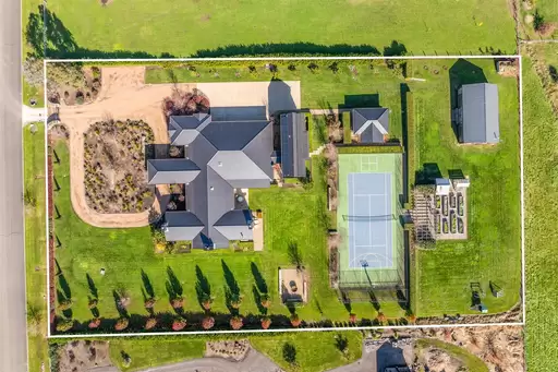 Bowral For Sale by Drew Lindsay Sotheby's International Realty