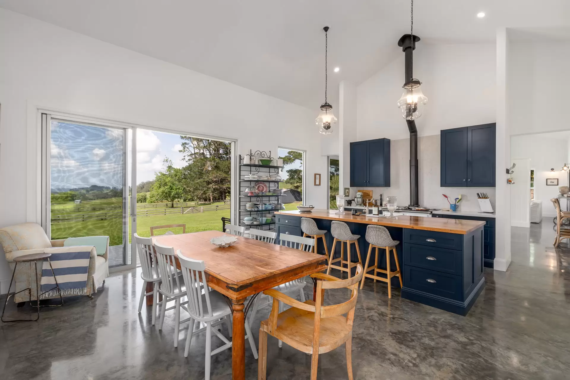 Glenquarry For Sale by Drew Lindsay Sotheby's International Realty - image 15