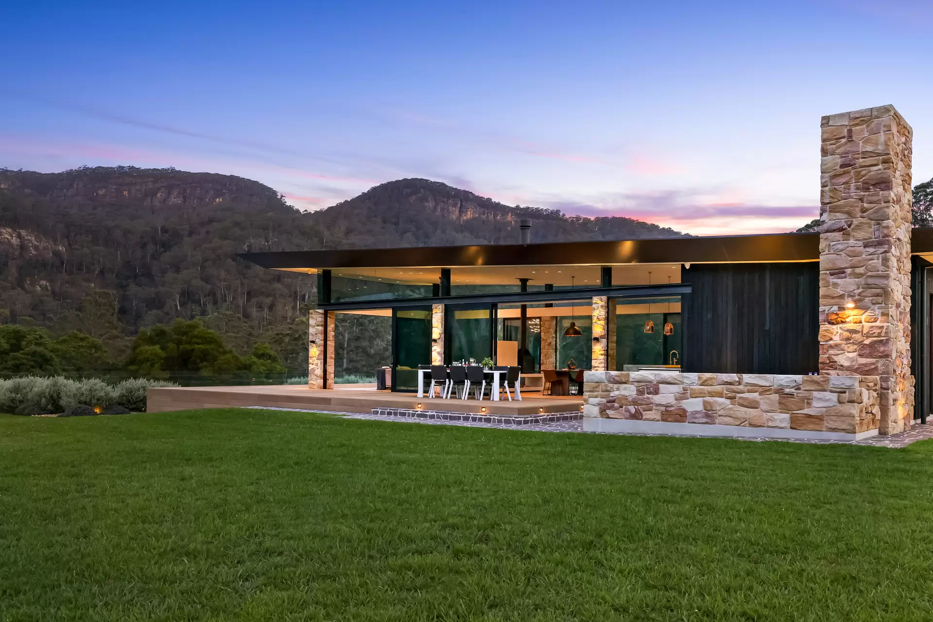 Barrengarry For Sale by Drew Lindsay Sotheby's International Realty - image 1