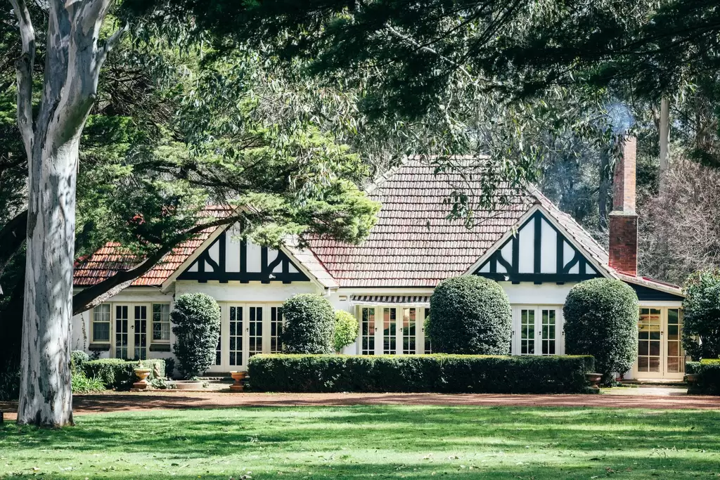 39 Links Road, Burradoo Sold by Drew Lindsay Sotheby's International Realty