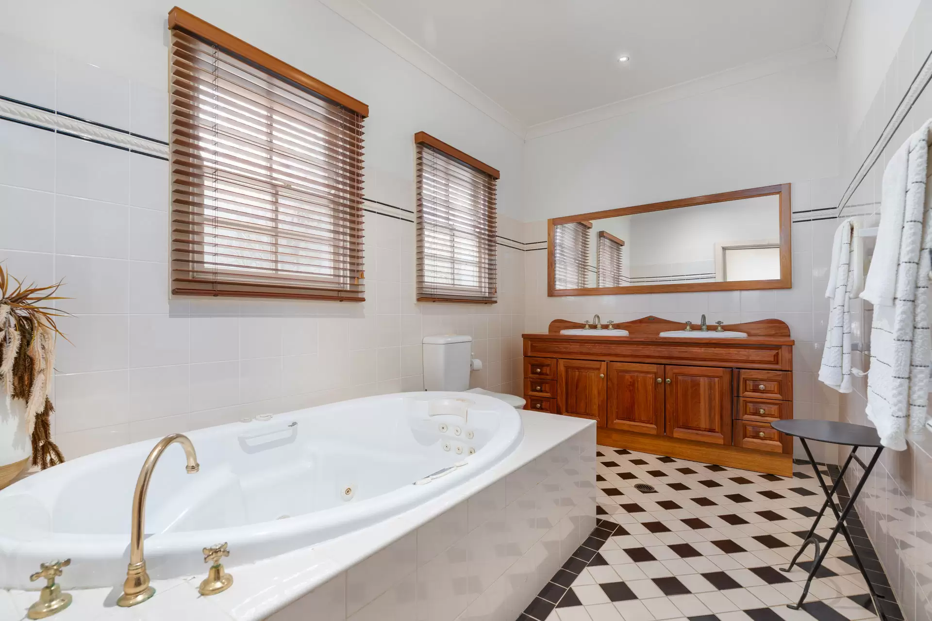 39 Links Road, Burradoo Sold by Drew Lindsay Sotheby's International Realty - image 18