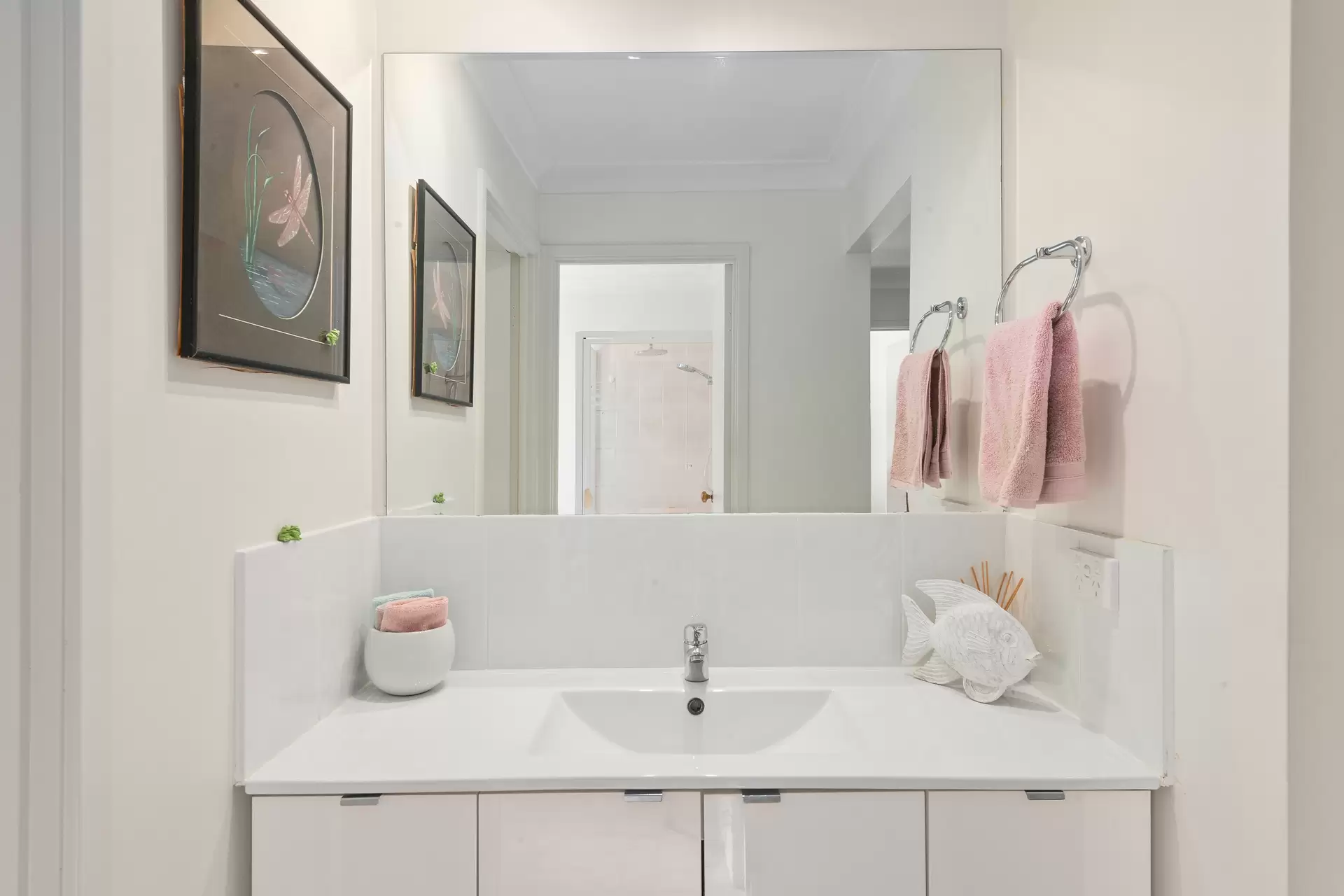 Robertson For Sale by Drew Lindsay Sotheby's International Realty - image 9