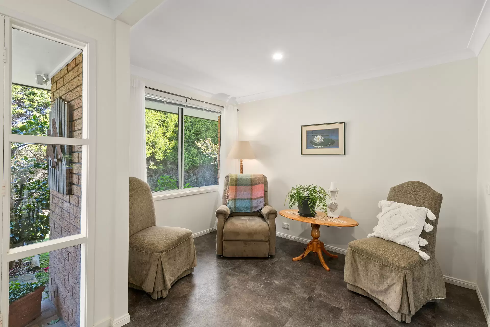 Robertson For Sale by Drew Lindsay Sotheby's International Realty - image 6