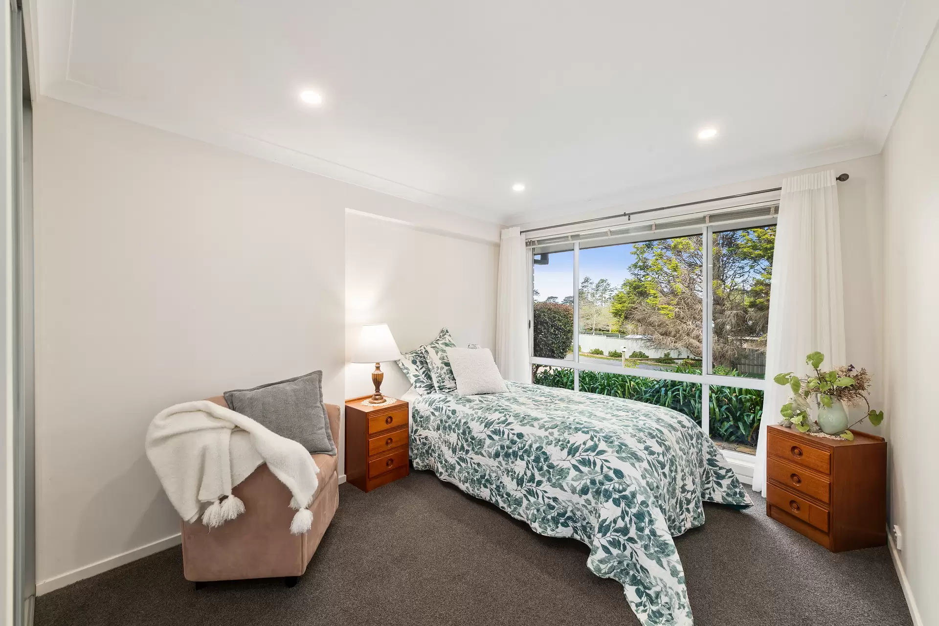 Robertson For Sale by Drew Lindsay Sotheby's International Realty - image 8