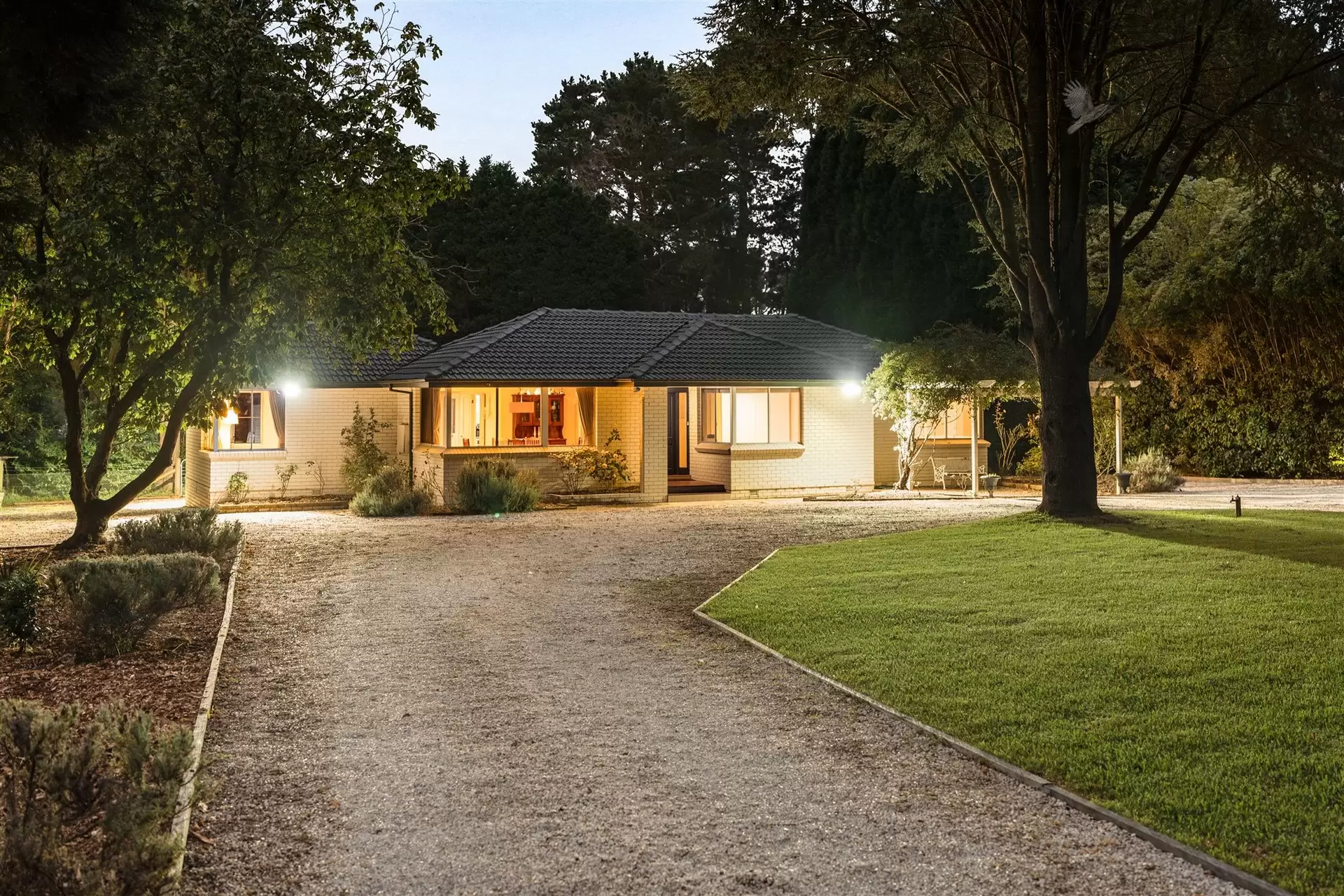 32 Charlotte Street, Burradoo For Sale by Drew Lindsay Sotheby's International Realty - image 3