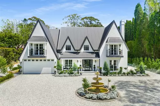 5 Fairway Drive, Bowral For Sale by Drew Lindsay Sotheby's International Realty