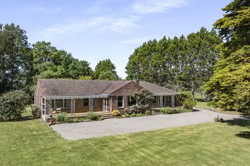 55 Somerset Road, Fitzroy Falls For Sale by Drew Lindsay Sotheby's International Realty