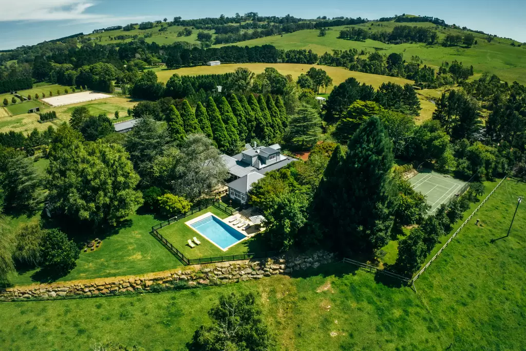 360 Tourist Road, Glenquarry For Sale by Drew Lindsay Sotheby's International Realty