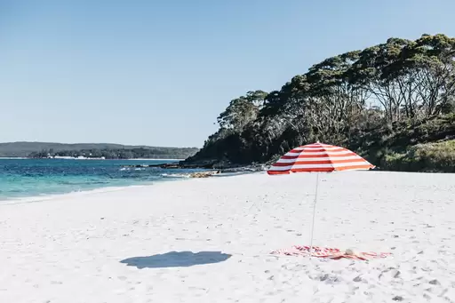 29 Cyrus Street, Hyams Beach For Sale by Drew Lindsay Sotheby's International Realty