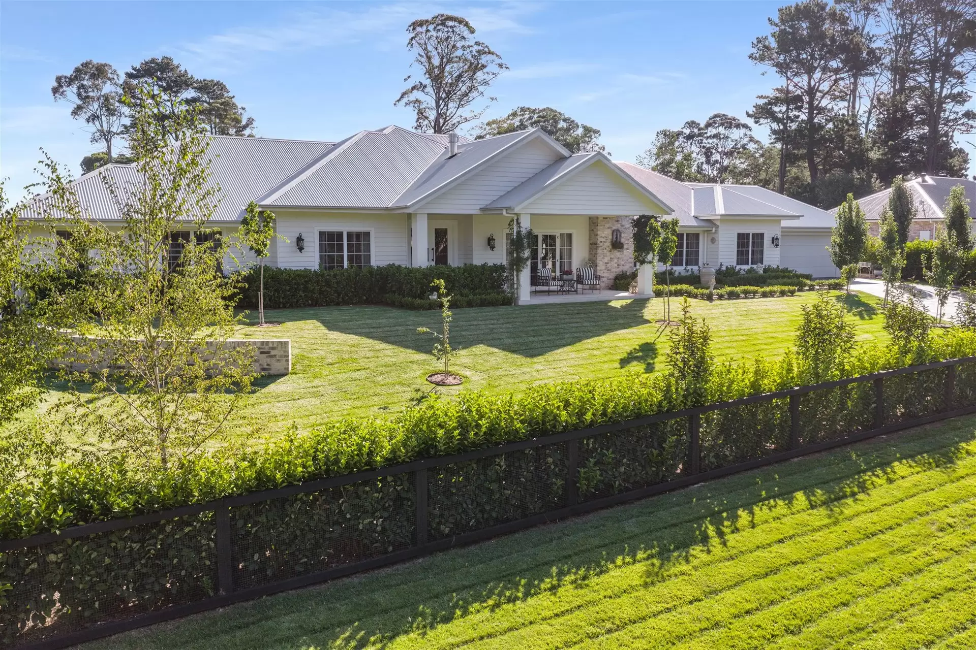 36 School Lane, Exeter For Sale by Drew Lindsay Sotheby's International Realty - image 2