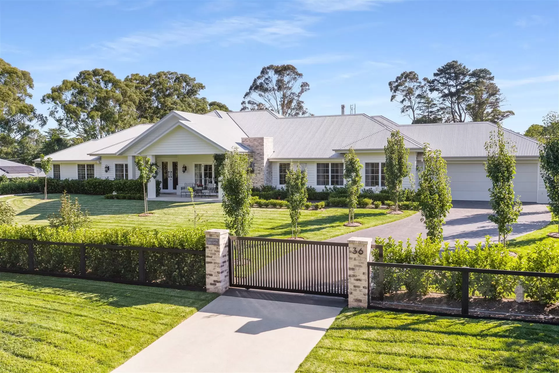 36 School Lane, Exeter For Sale by Drew Lindsay Sotheby's International Realty - image 1