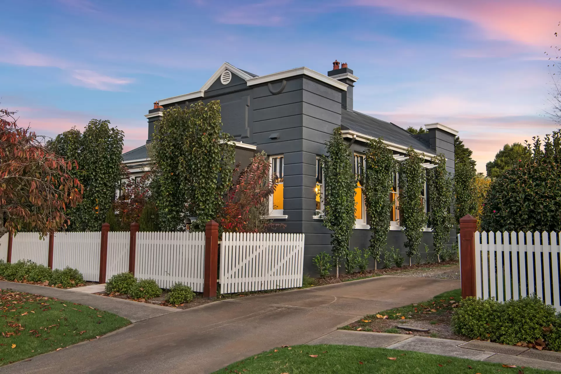 67-69 Hoddle Street, Robertson For Sale by Drew Lindsay Sotheby's International Realty - image 2