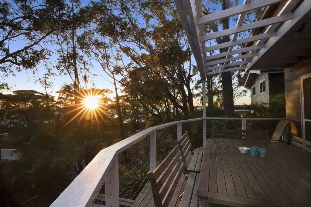 12 Booderee Avenue, Hyams Beach For Sale by Drew Lindsay Sotheby's International Realty