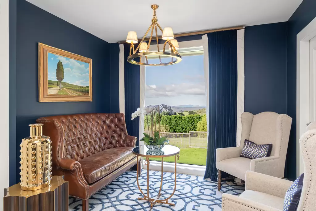 101 Pearsons Lane, Robertson For Sale by Drew Lindsay Sotheby's International Realty