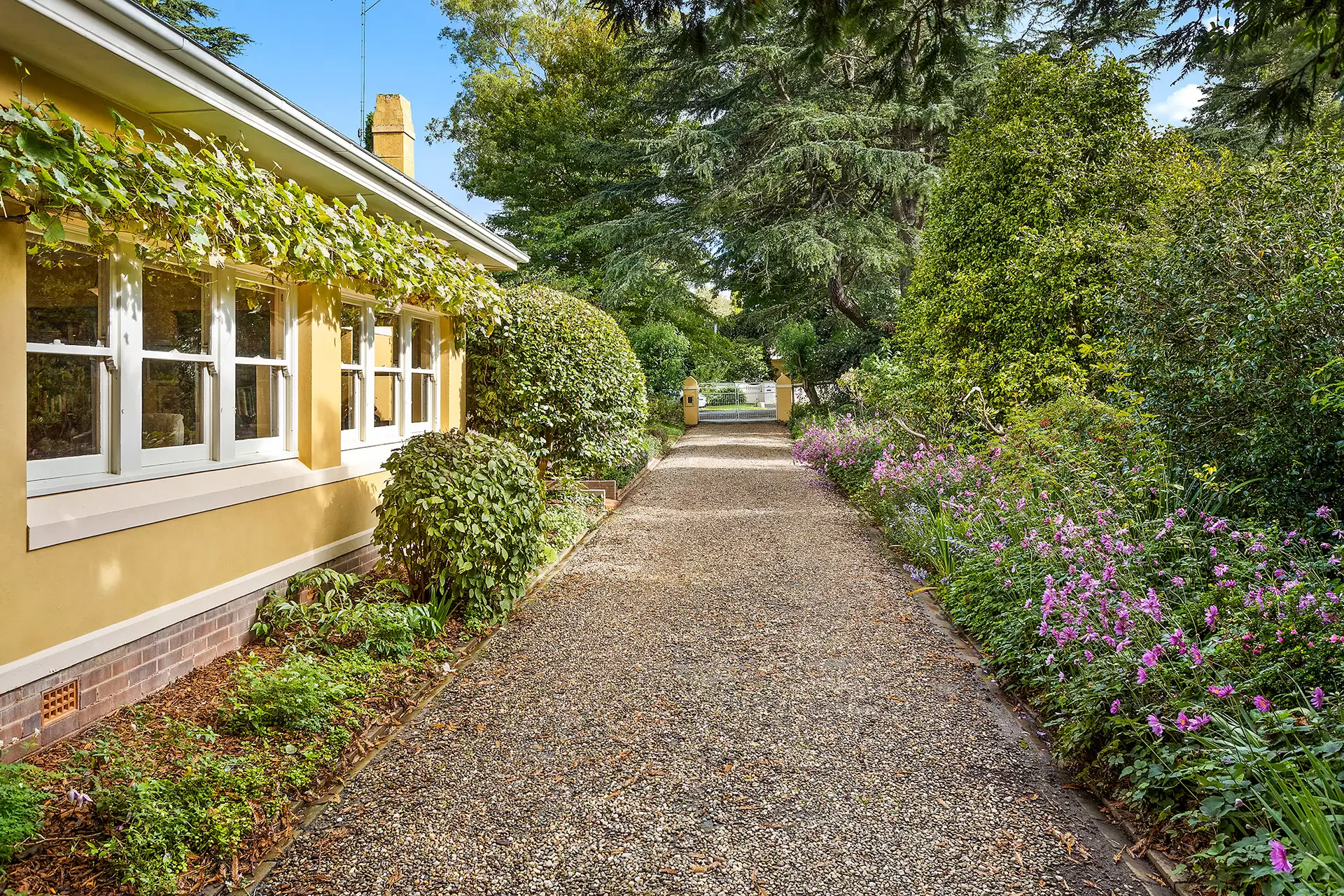 4 Church Street, Bowral For Sale by Drew Lindsay Sotheby's International Realty - image 3