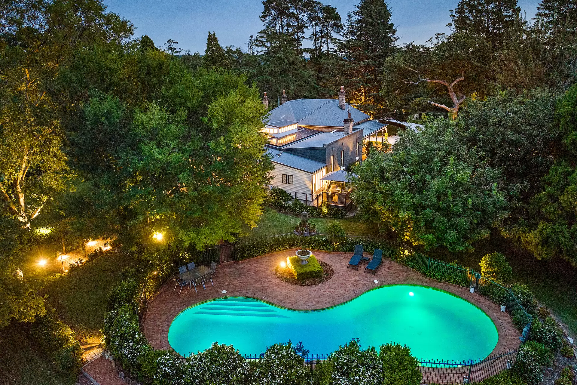 37 Railway Parade, Balmoral Village For Sale by Drew Lindsay Sotheby's International Realty - image 4
