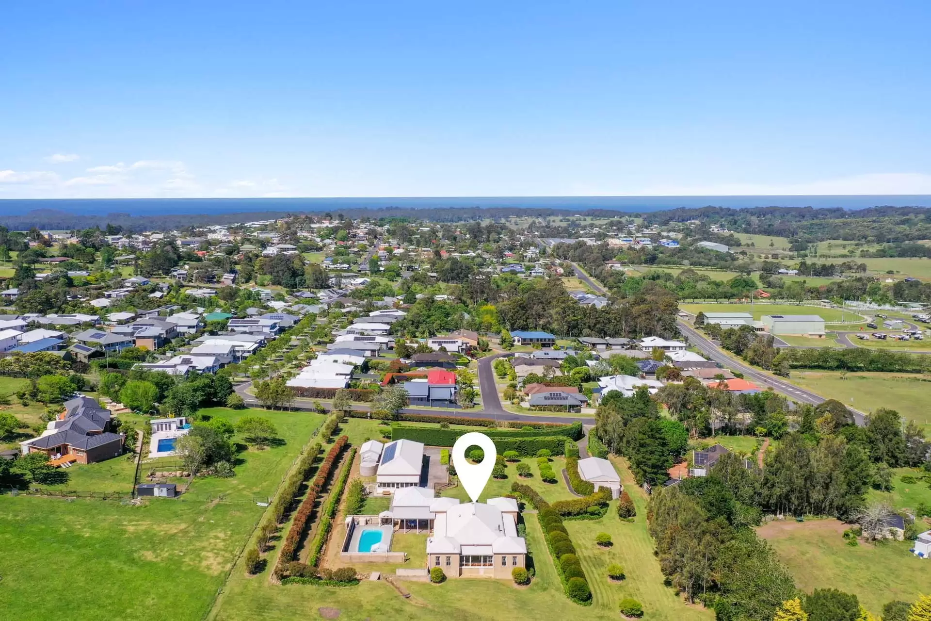 9 Corks Lane, Milton For Sale by Drew Lindsay Sotheby's International Realty - image 4