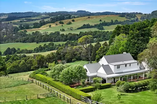 1821 Kangaloon Road, Kangaloon For Sale by Drew Lindsay Sotheby's International Realty