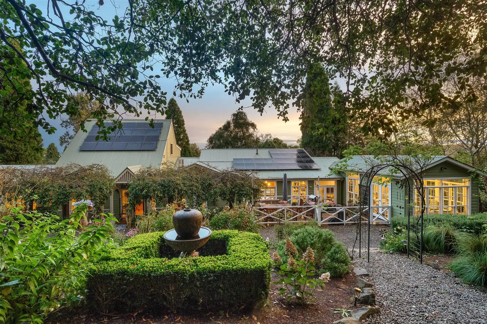 7 Ellen Street, Bowral For Sale by Drew Lindsay Sotheby's International Realty - image 2